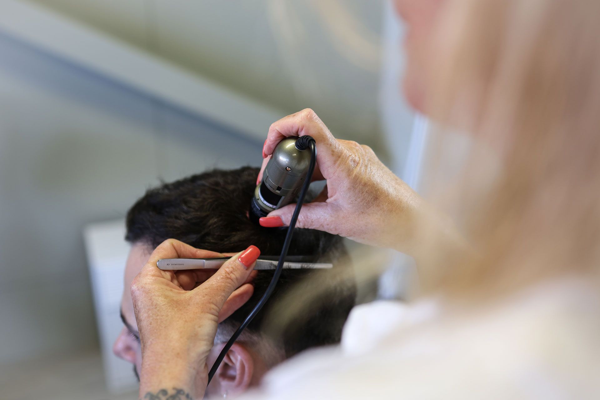 Centre-capillaire-for-hair-loss